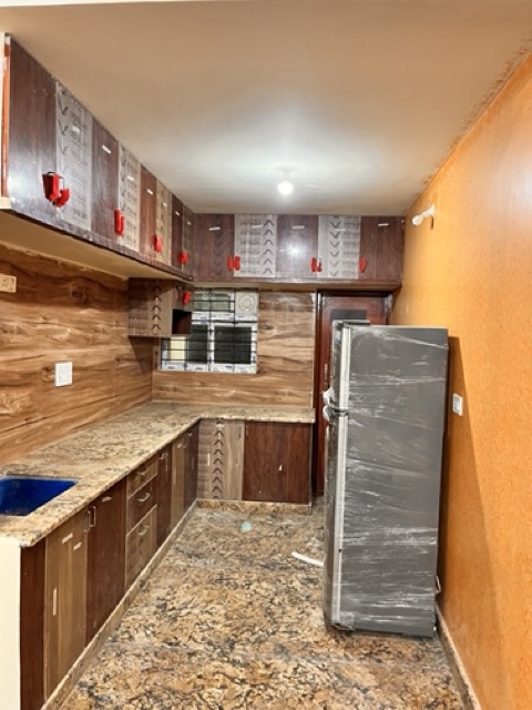 Luxurious 1.5 BHK/2BHK like 5 star hotel with 2 rooms, 1 bathroom, 2 big balconies, fully furnished, all facilities